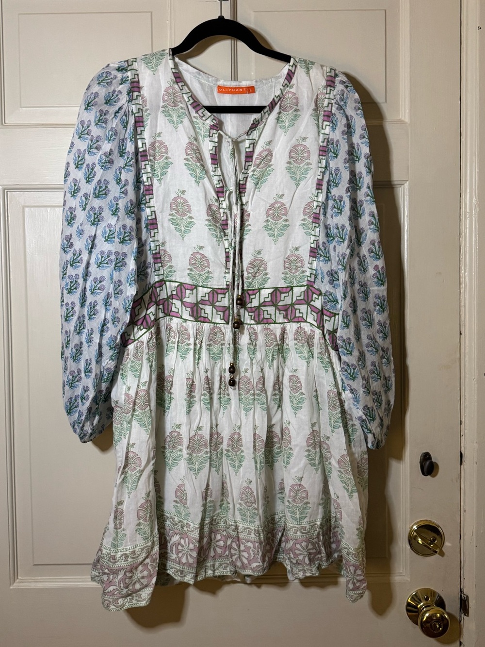Oliphant 100% cotton Boho Floral Print V-Neck Mini Dress - White & Green